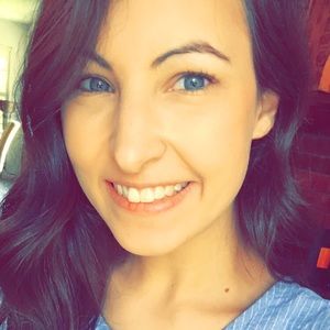 Meet your Posher, Sian